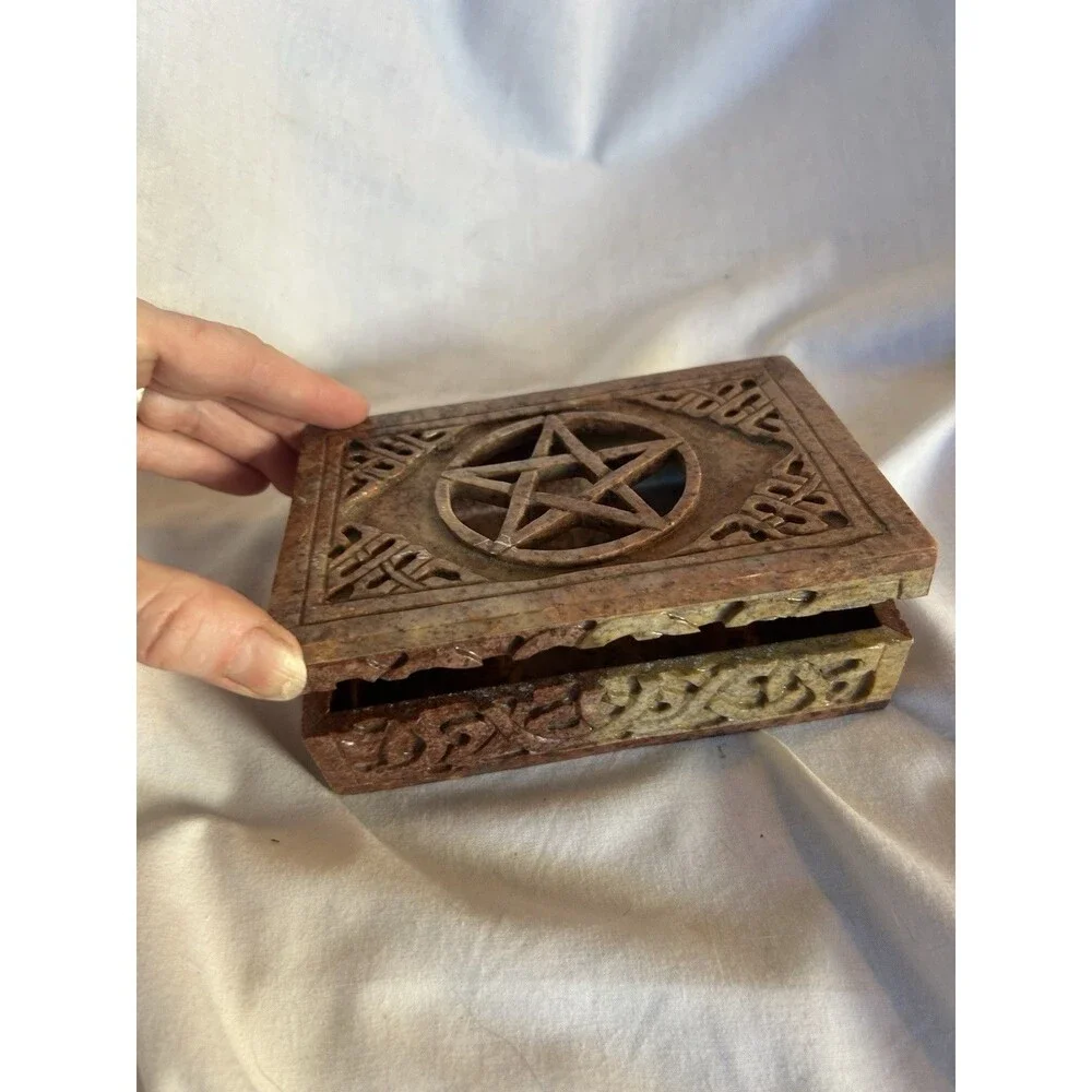 Pentagram Hand Carved Soap Stone Trinket Alter Box wiccan Celtic Marble